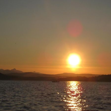 Furoy Hotel Apartments And Boating Sorreisa Luaran gambar