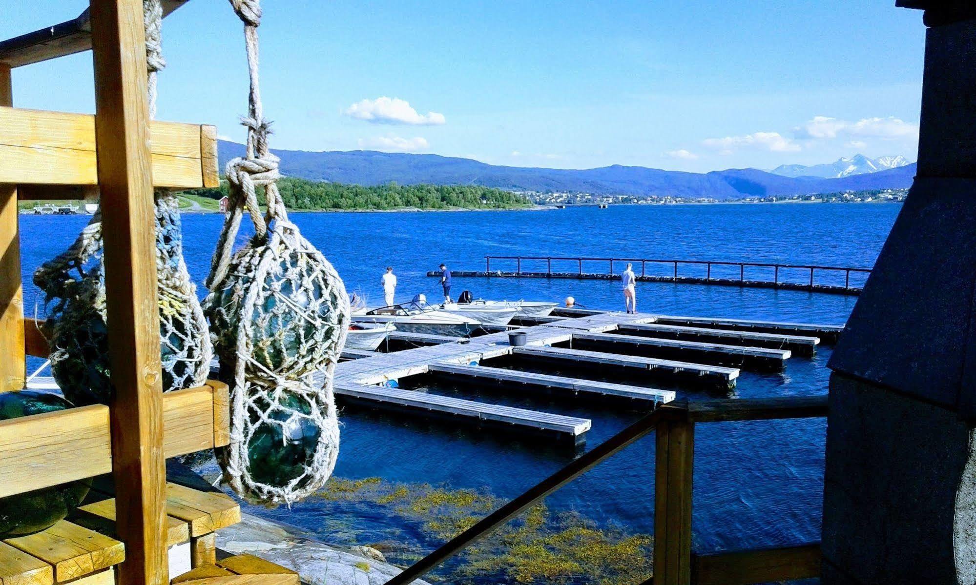 Furoy Hotel Apartments And Boating Sorreisa Luaran gambar